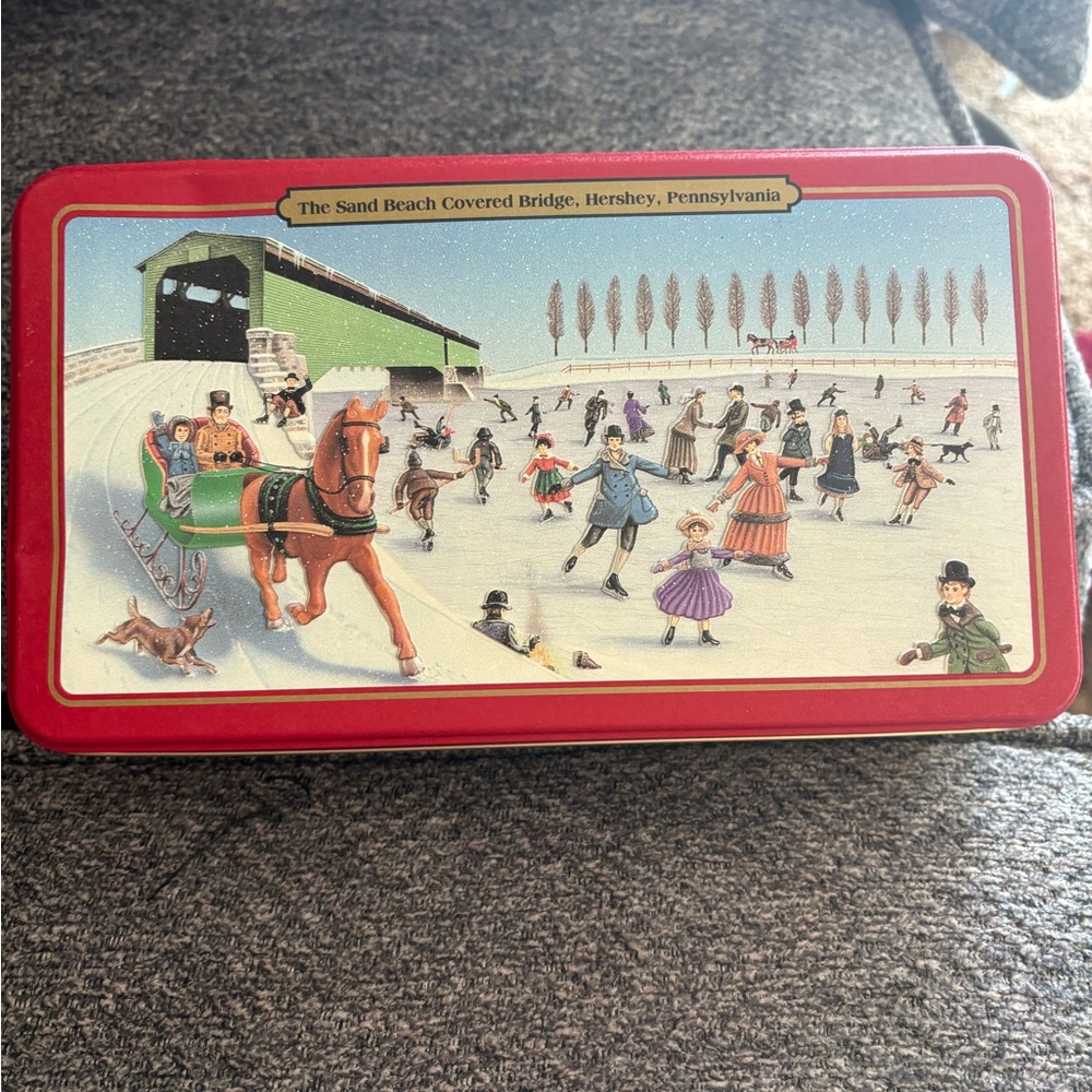 Collector tin